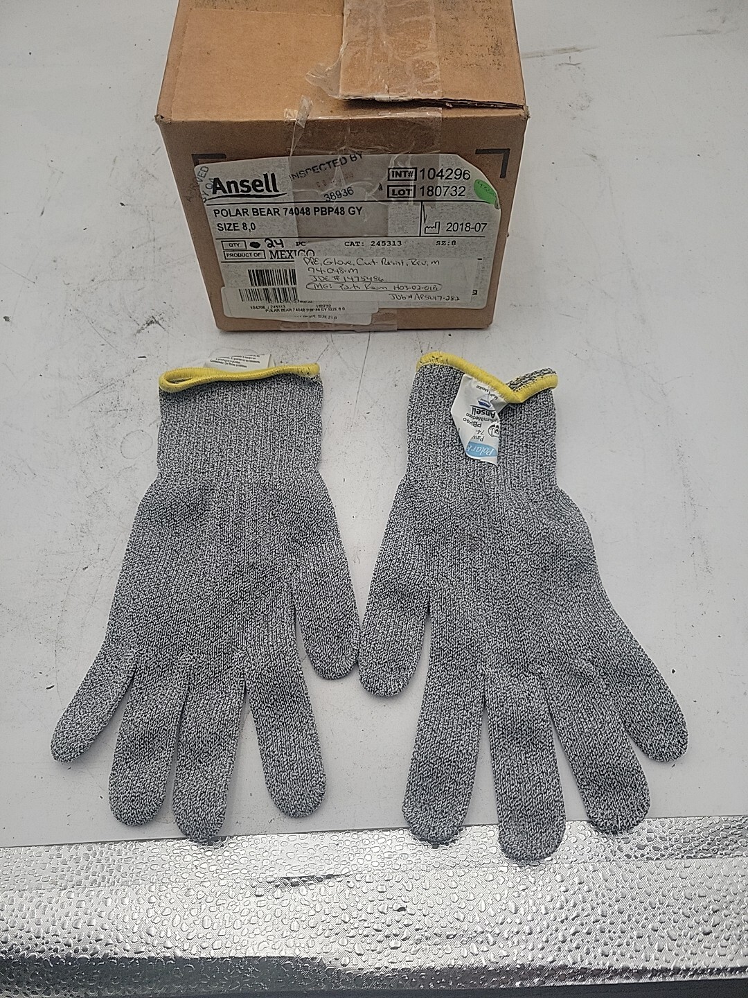 Ansell 74-048 Cut Resistant Gloves, A6 Cut Level, Uncoated, Size 8 – Medium 1 Pr
