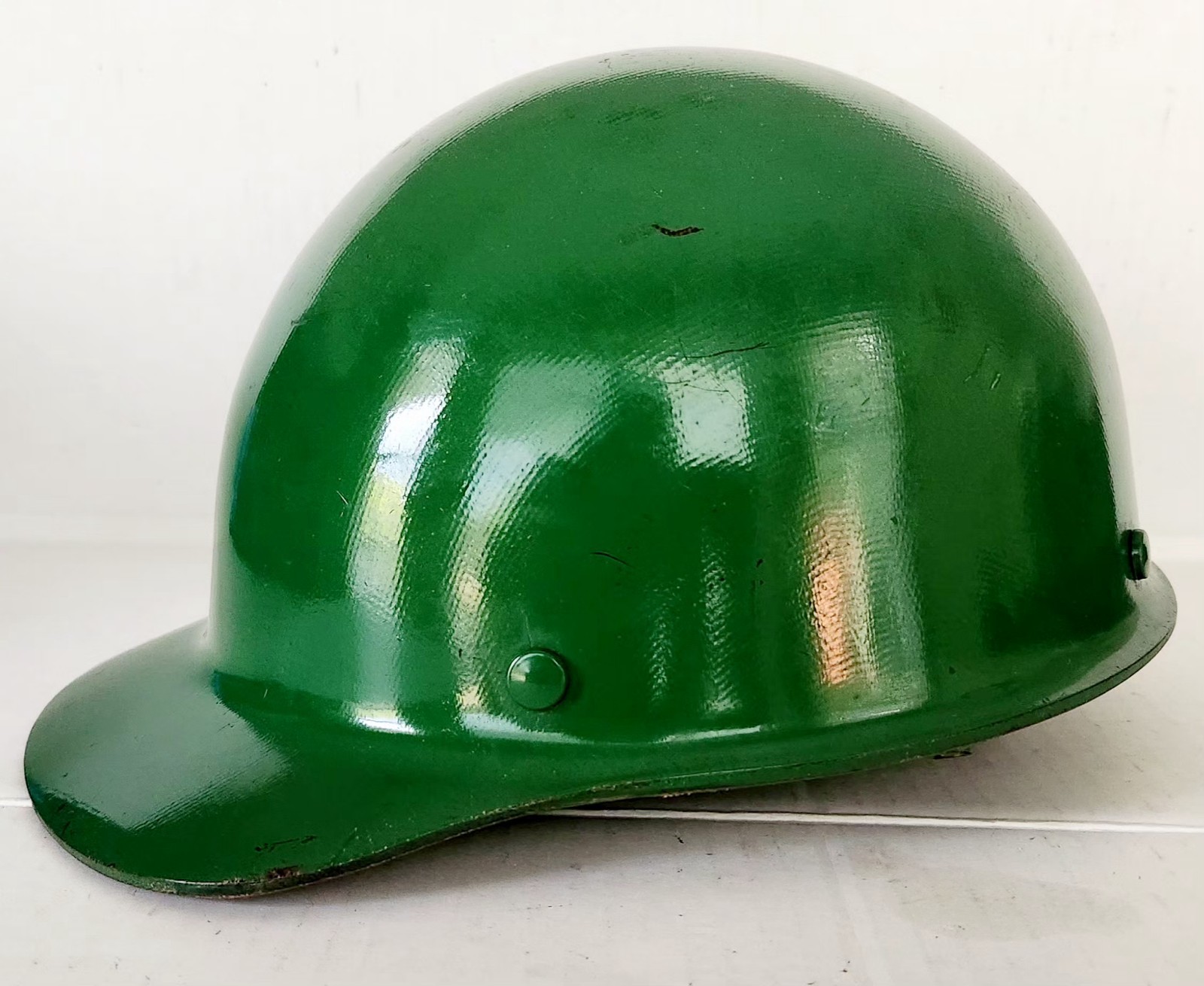 VTG Skullgard Fiberglass Green MSA Safety Hard Hat Large Type 1 Class A 1969