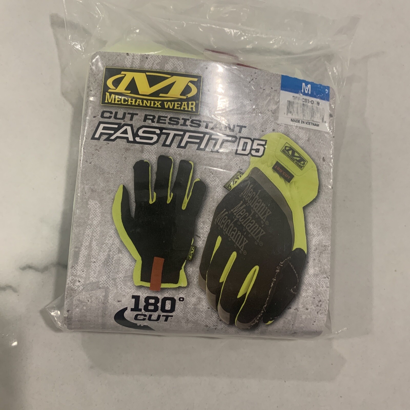 Mechanics Cut Resistant Fastfit D5 Gloves, Size Medium 180 Cut New Mechanic Glov