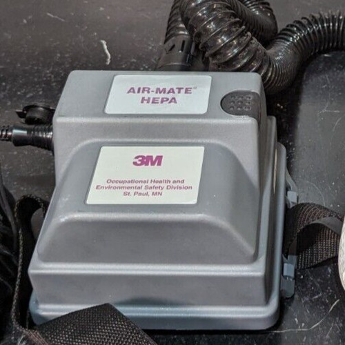 3M Air-Mate HEPA Air Filter Unit 520-03-63 with Charging Station 520-03-73