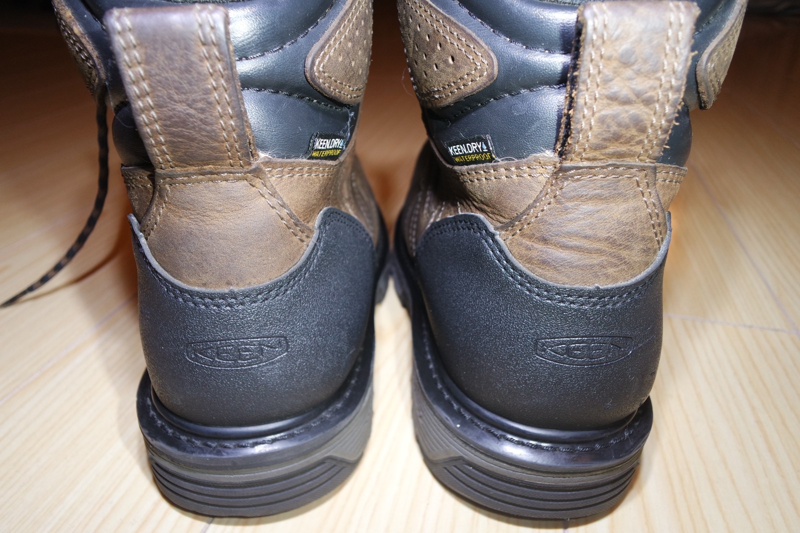 Keen Utility CSA Camden 6 1027689 Men 10D Brown Composite Toe Work Boots