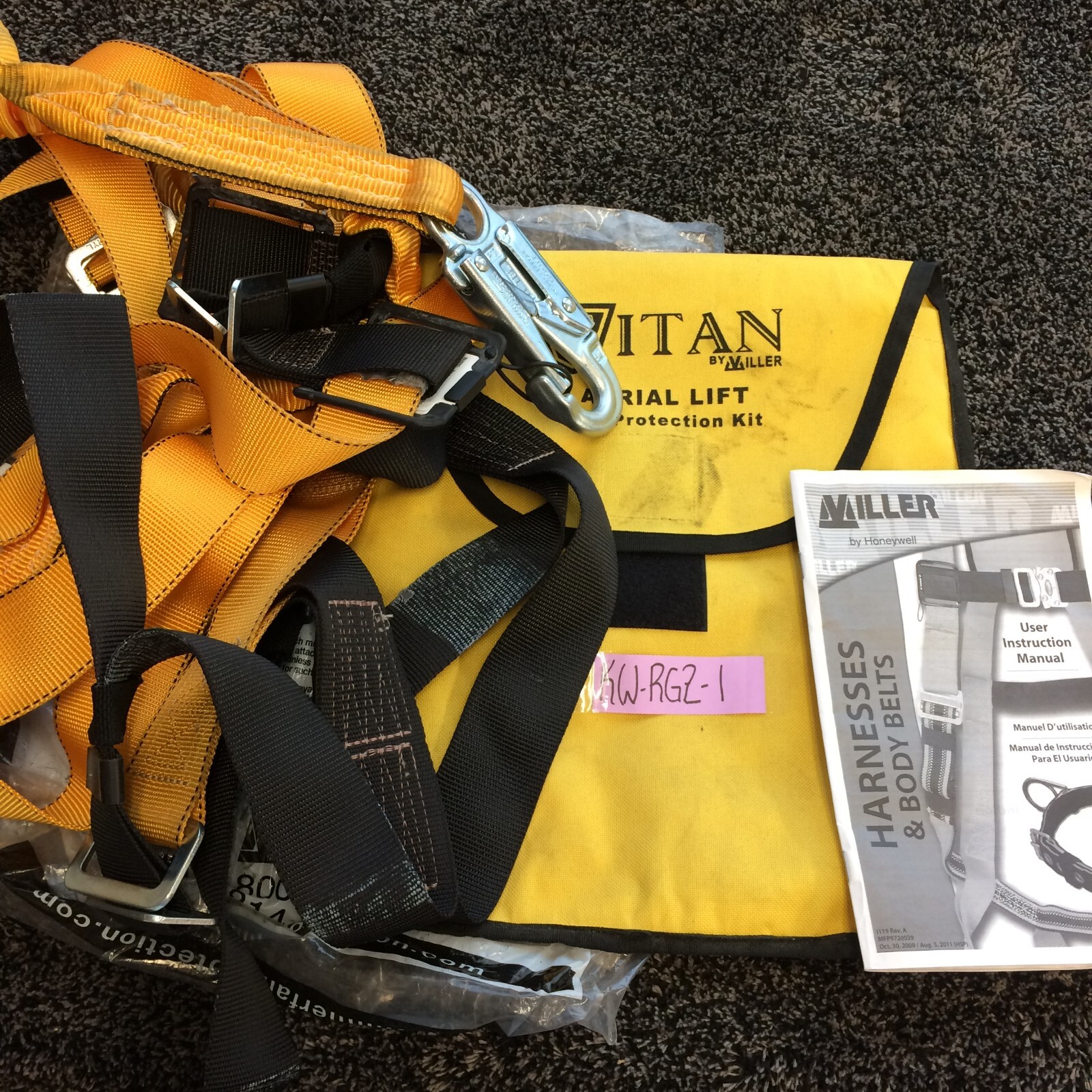Miller Titan by Honeywell TK4051/U/6FTAK Harness Lanyard Combo Harness