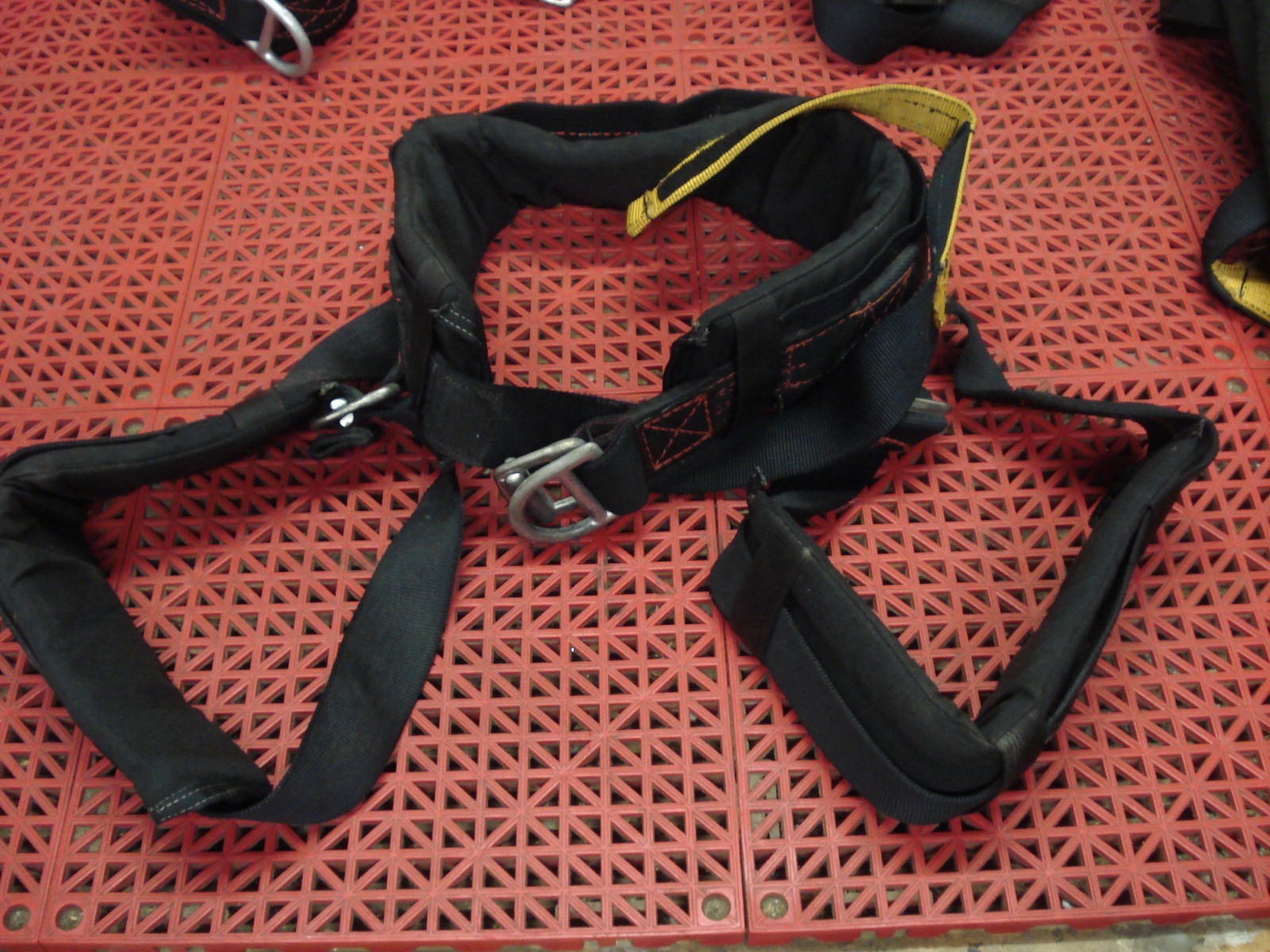 CMC? Rescue Equipment Safety Harness Firefighter Climber Linemen etc Small?