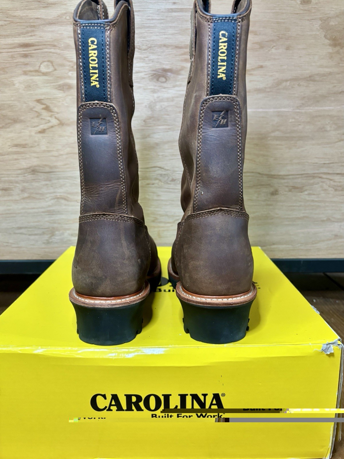 Carolina CA9831 Composite Toe EH WP Work Boots 8.5 2E Tan Logger Style Heel