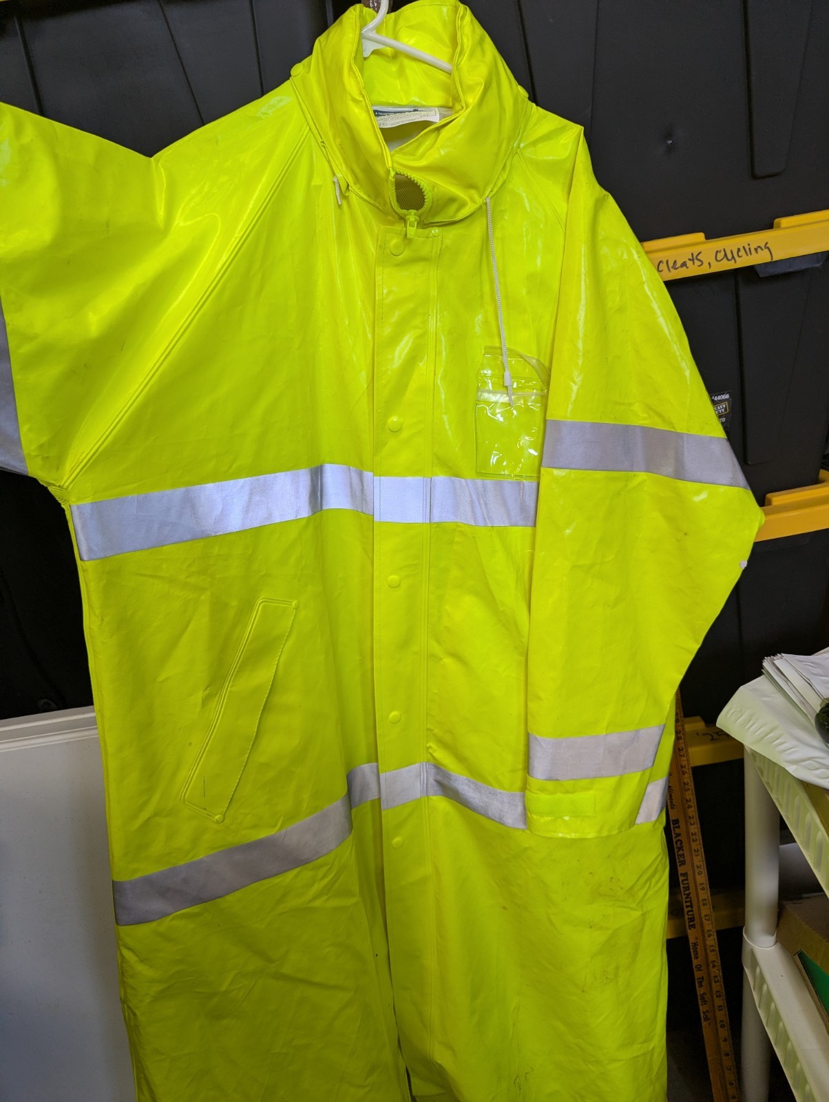 Flame Resistant Rain Coat 2xl Trench Tingley Pvc Class 3 R Green/Yellow