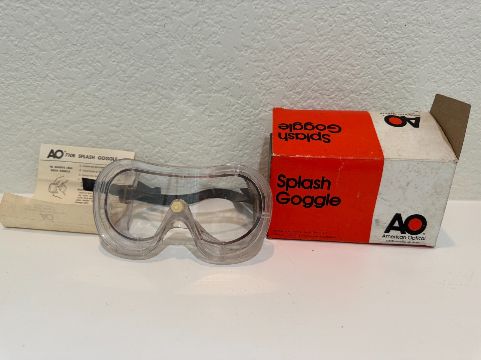 Vintage AO Splash Goggle + Box – American Optical Safety Goggles