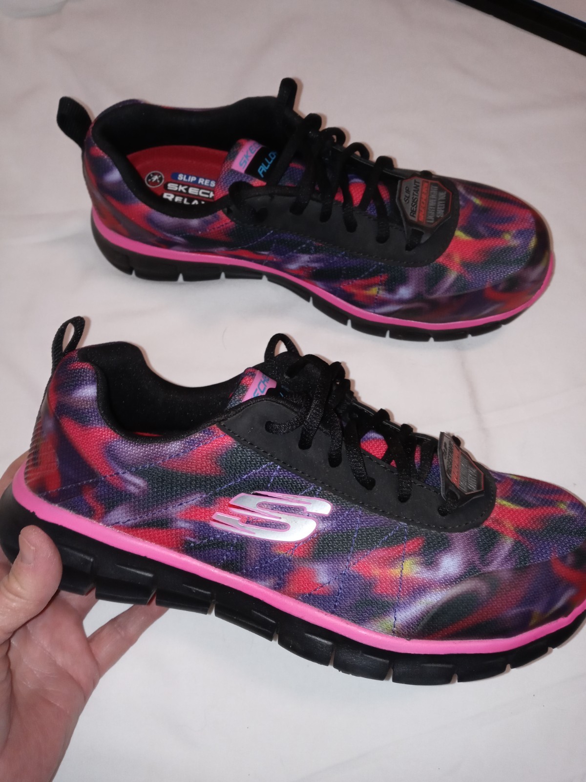 NWOB Skechers Synergy Arrey Alloy Toe Work Shoes Womens 9.5 Black Pink Purple