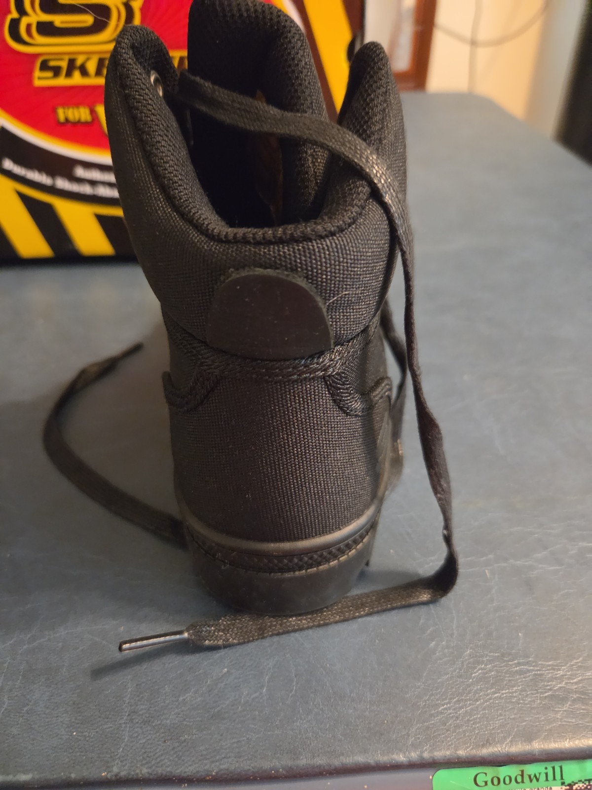 Skechers Women’s Size 7 Steel Toe