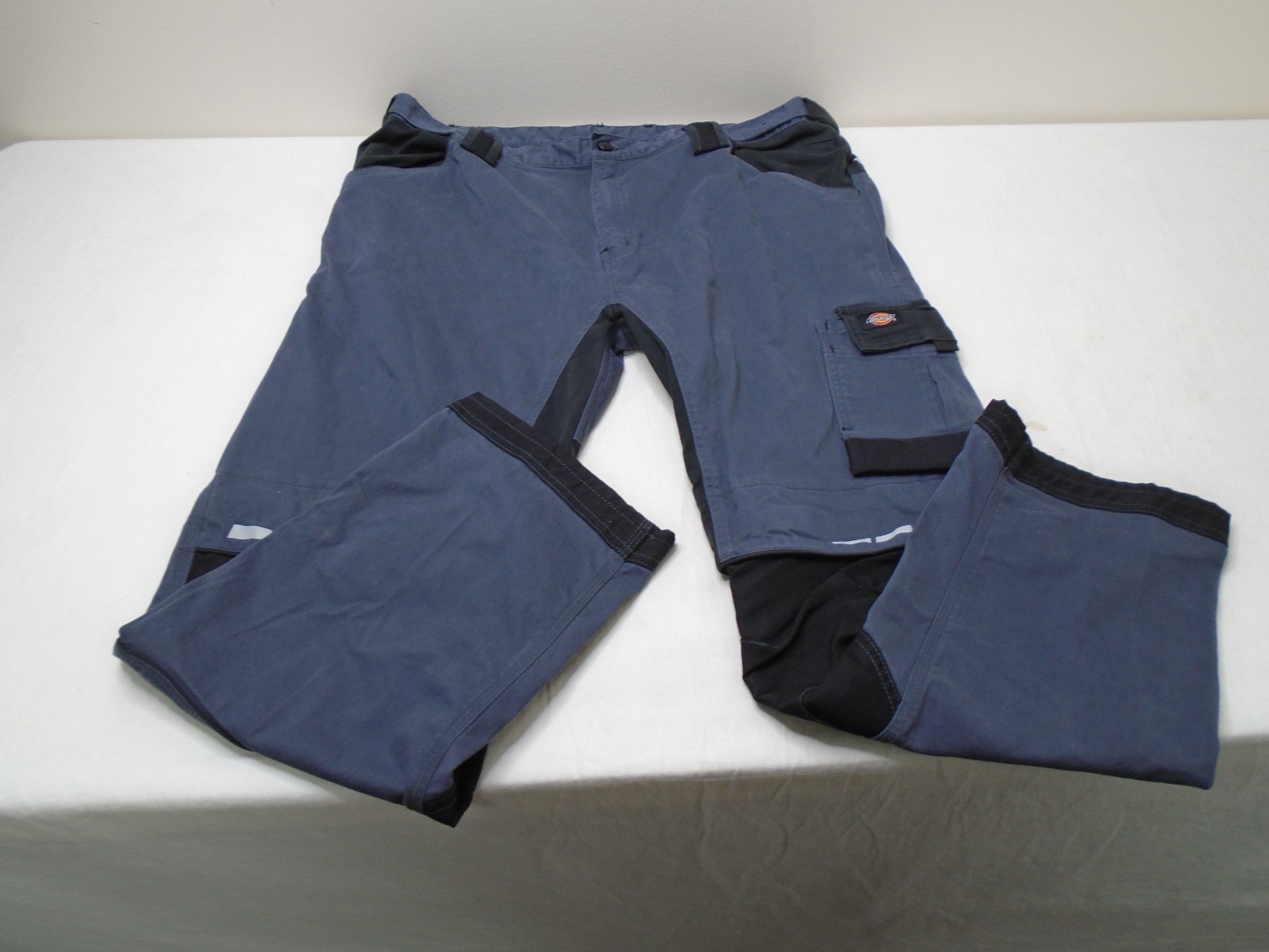 Dickies GDT Premium Cargo Work Wear Protective Pants – Grey/Black size 42×30