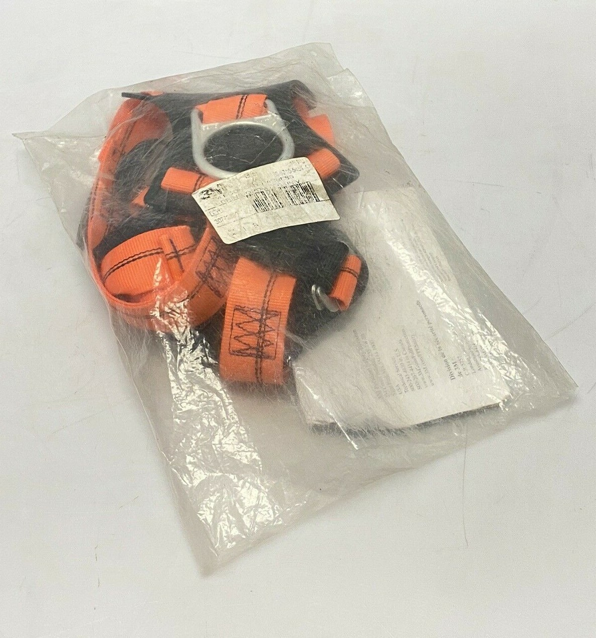3M 1B1-U Universal Economy Full Body Harness W/ Back D-Ring 400 LB