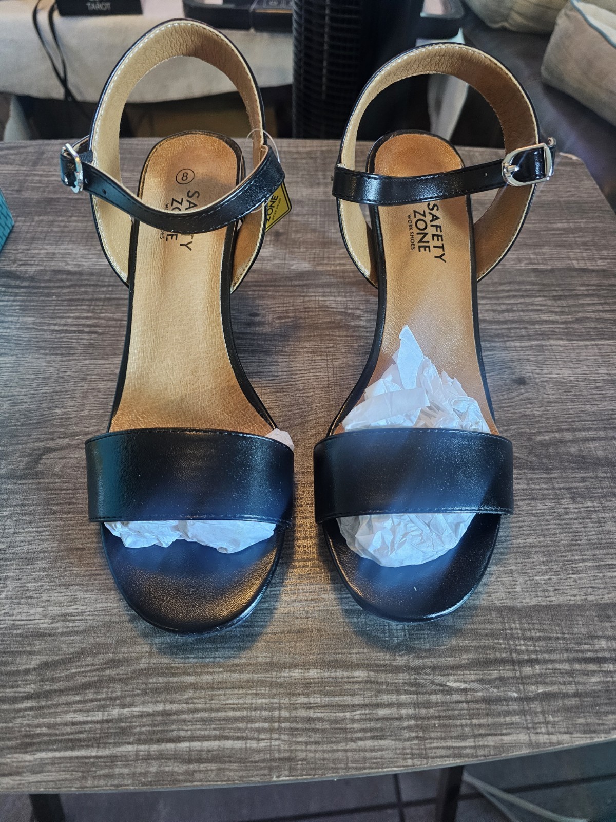 LADIES SAFETY NON SLIP WORK SHOES BY SAFETY ZONE (DIFFERENT SIZES)