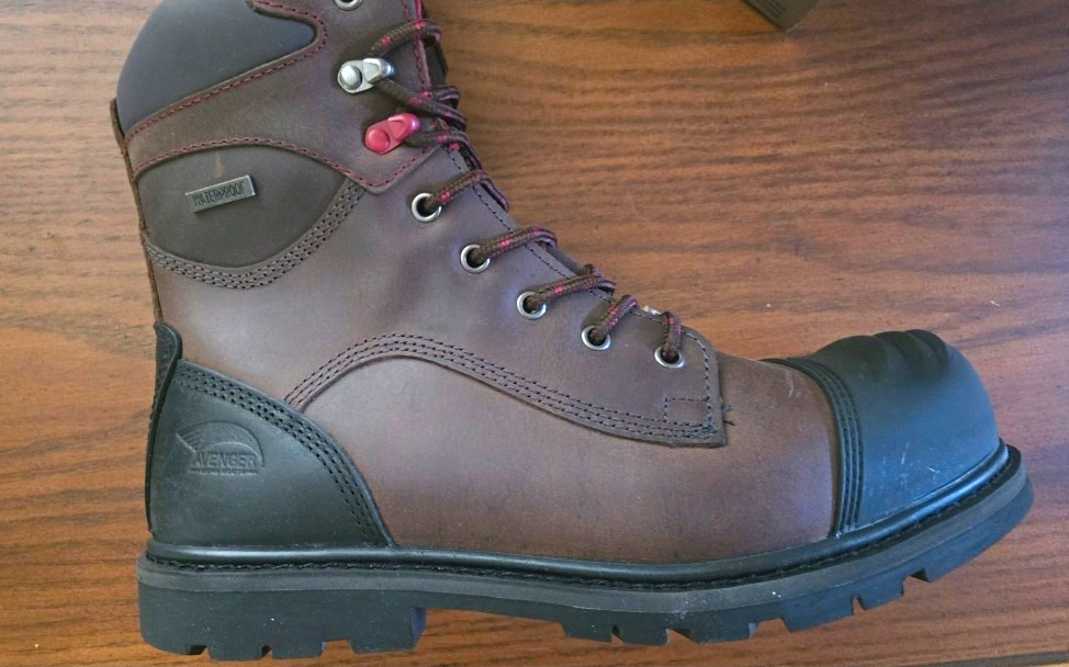 Avenger A7573 Waterproof EH Carbon Nanofiber Safety Toe Work Boots Men 9.5 M NEW
