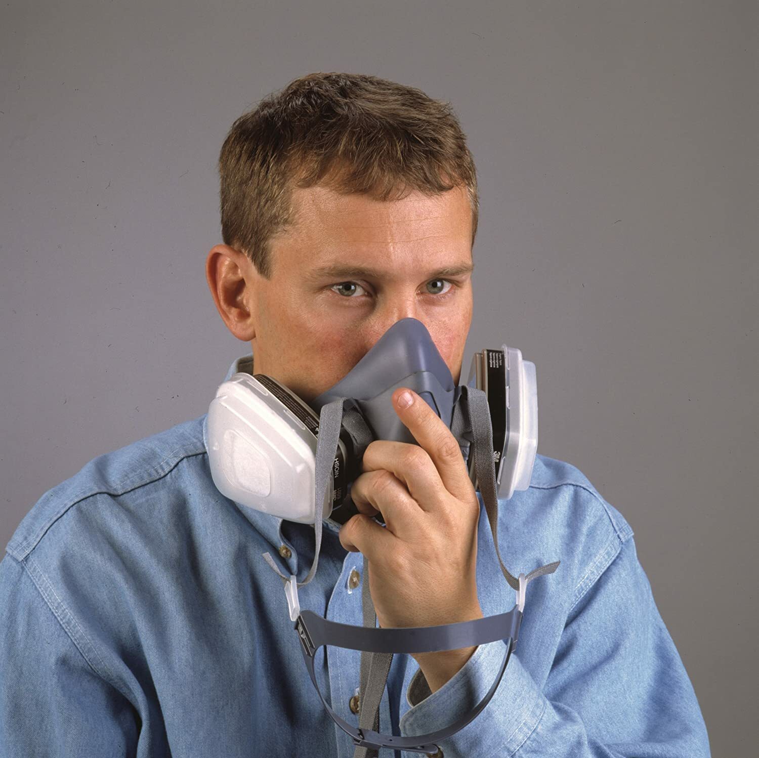 *1-Piece* 3M Half Facepiece Reusable Silicone Respirator Small 7501/37081 (AAD)