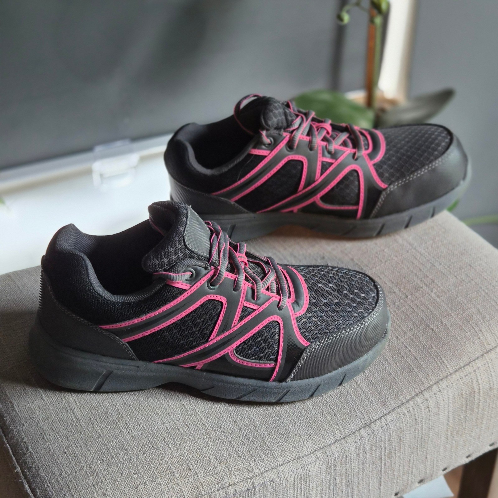 Brahma Pro Womens Steel Toe Work Shoes Black Pink Slip Resistant Sneakers Size 7