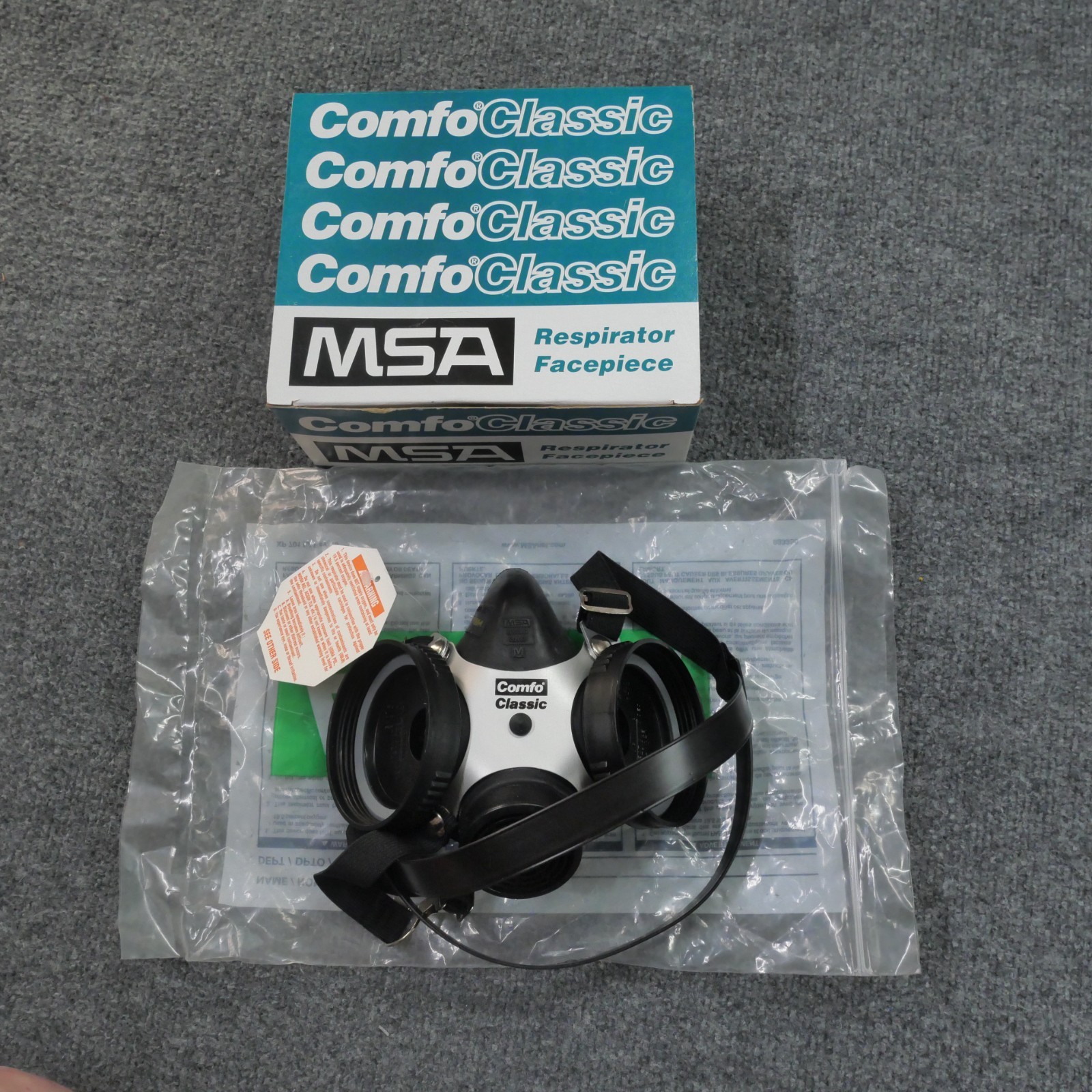 MSA Comfo Classic Respirator Facepiece Mask Medium Hycar Mining 808074
