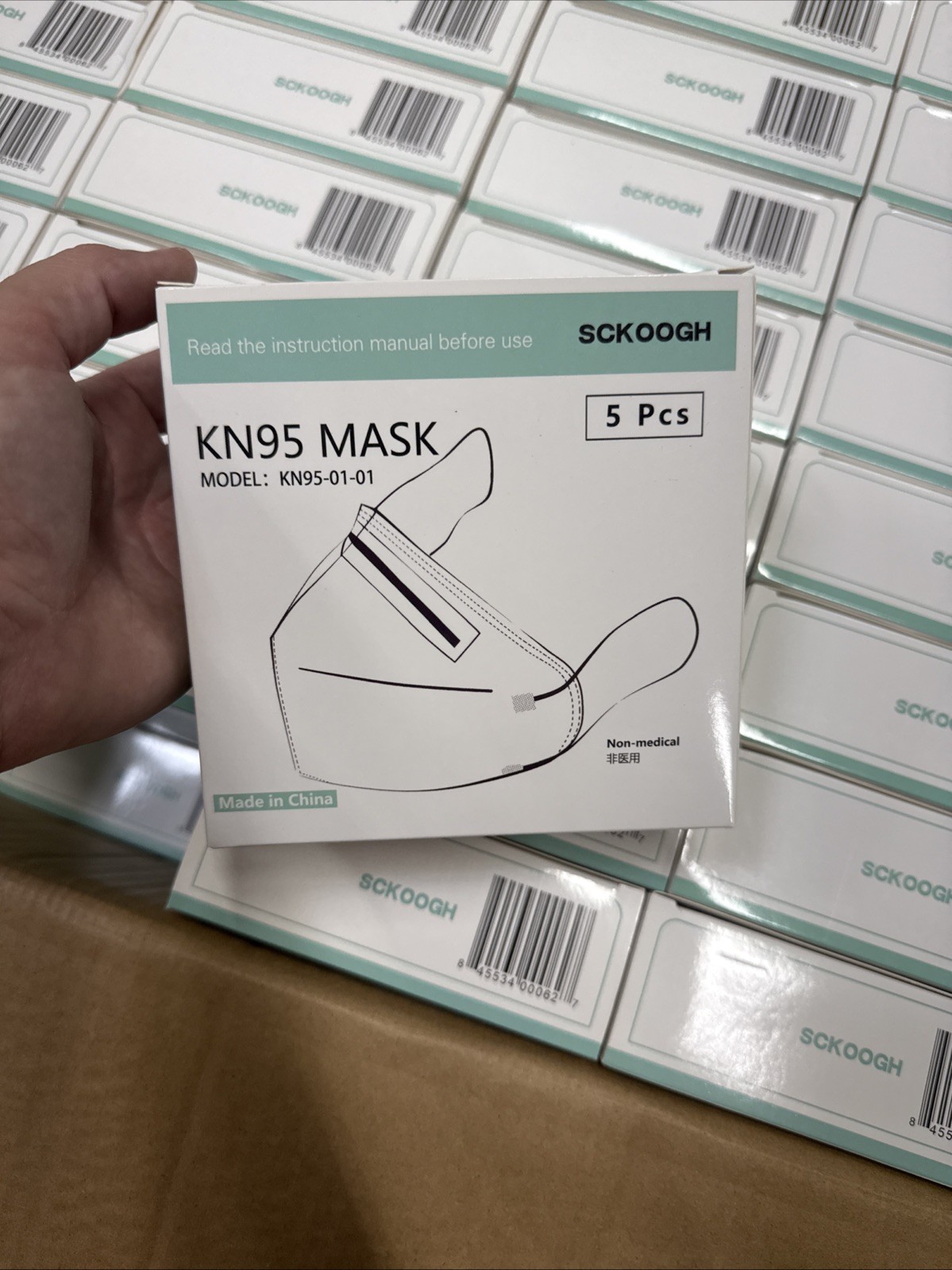 100 Boxes. KN95-01-01 SCKOOGH White Disposable Kn95 845534000627. 5 Mask In Box