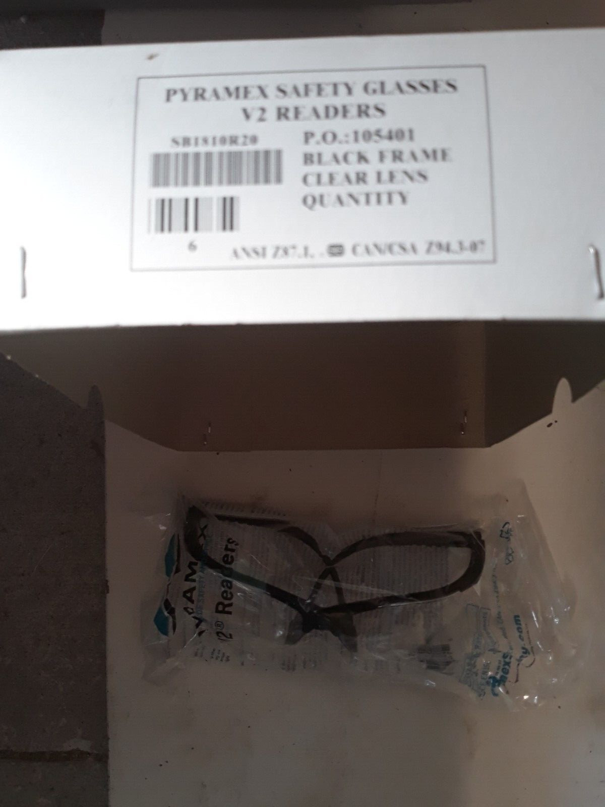 Pyramex SB1810R20 V2 Readers – Clear +2.0 Bi-Focal Lens Black Frame