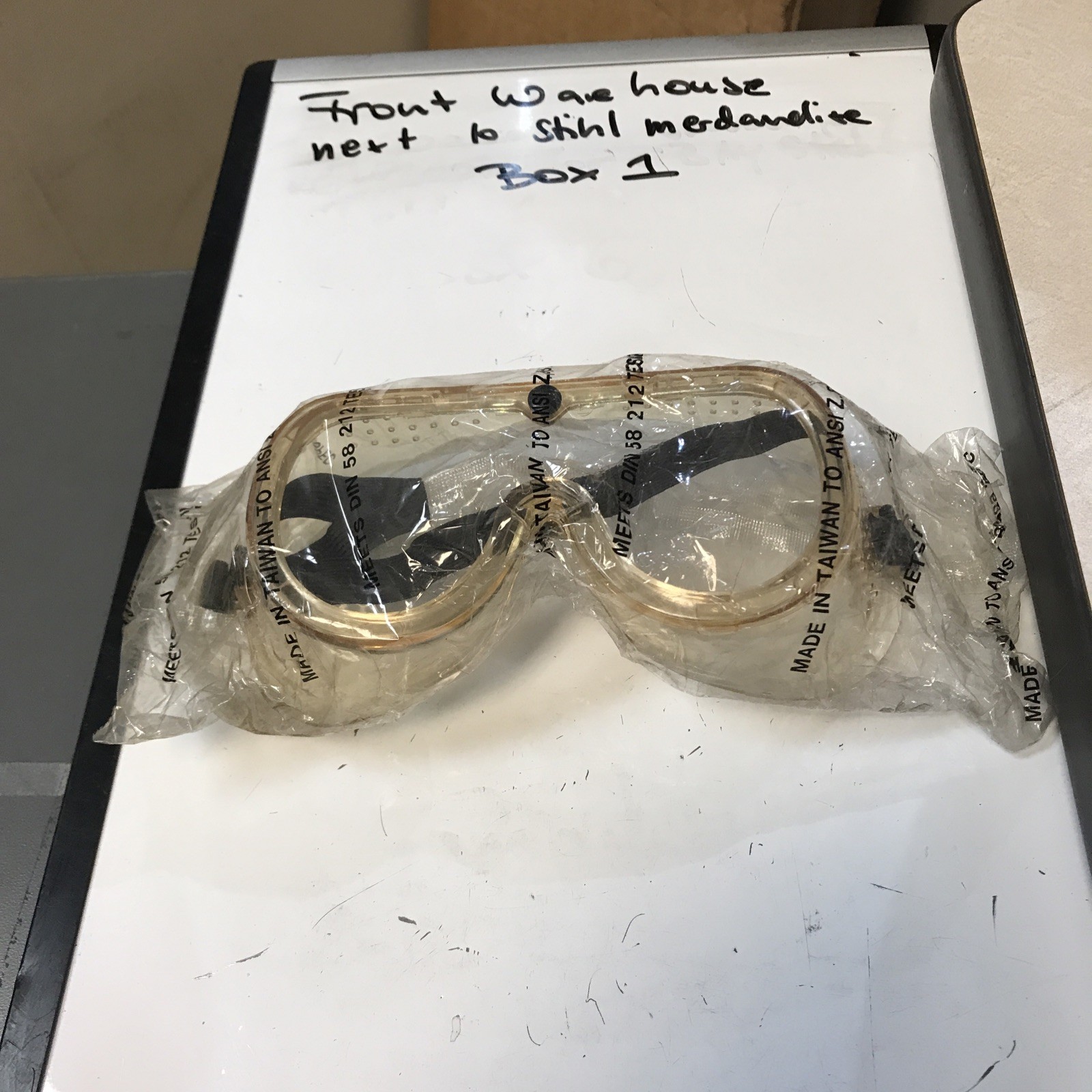 New in package clear Z.87.1.1989 SPEC SAFETY GLASSES ELASTIC BAND