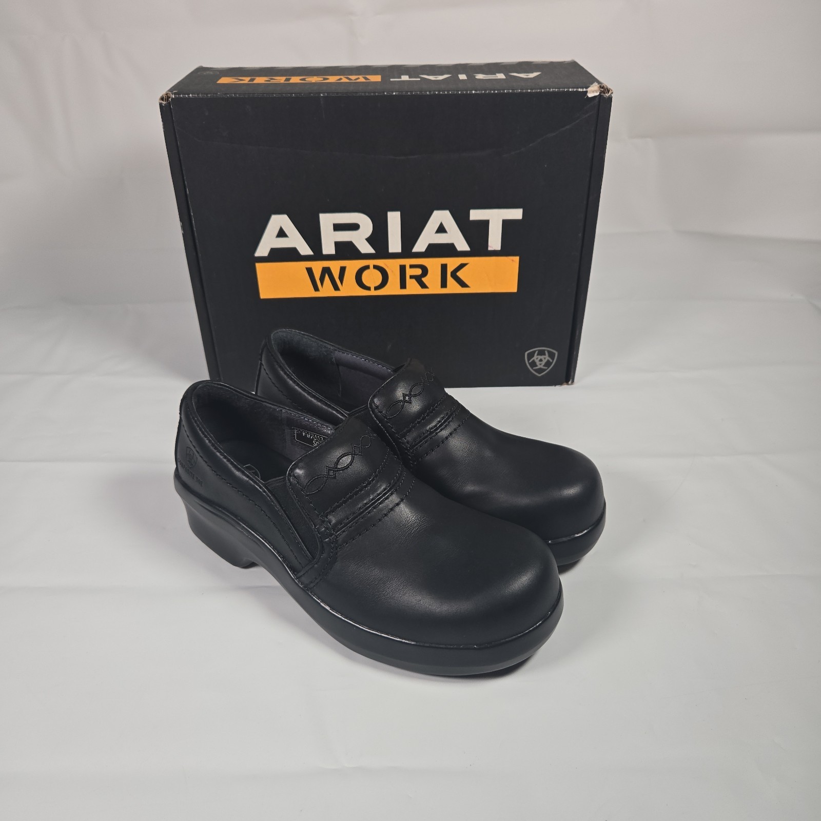 Ariat Work Shoes Women’s Expert Safety Clog sz 7.5 Black Leather Composite Toe