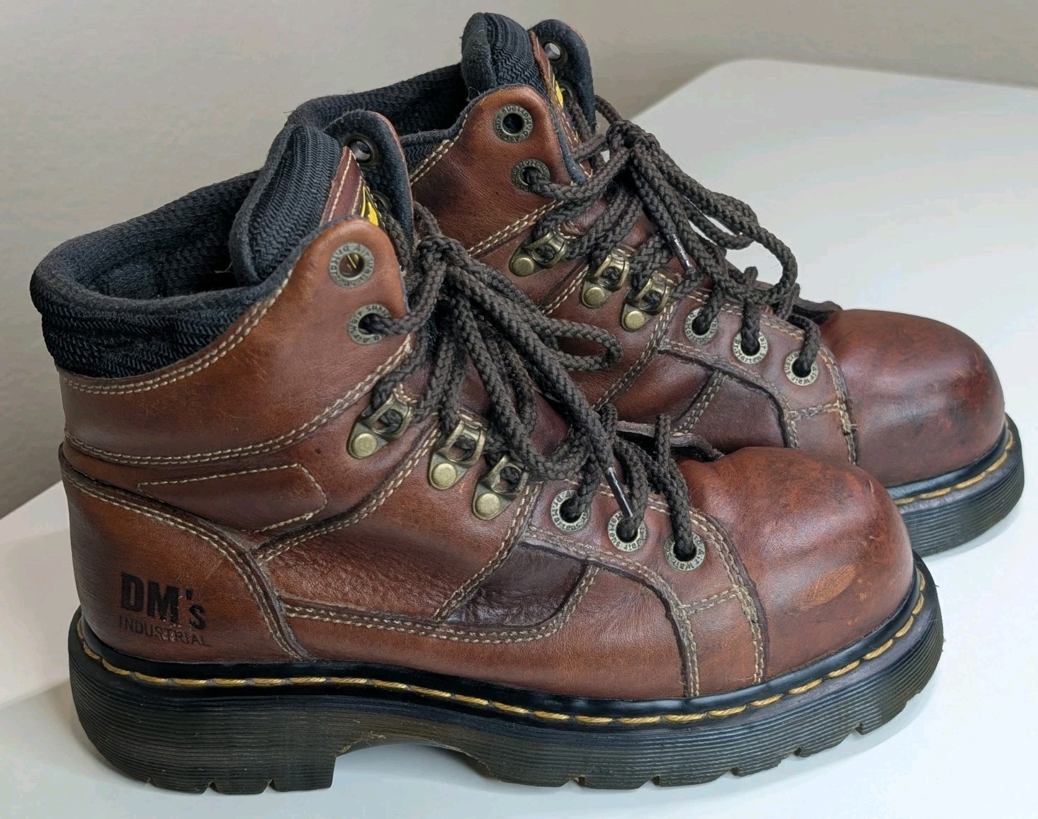 Dr. Martens DM’s Industrial Steel Toe Boots Unisex M6/L7 Brow Leather Used VGC