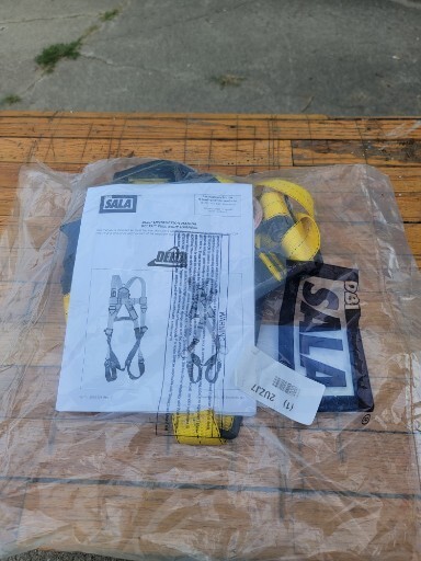 3M DBI-Sala 1103875 420 Lb Universal Vest Style Full Body Harness