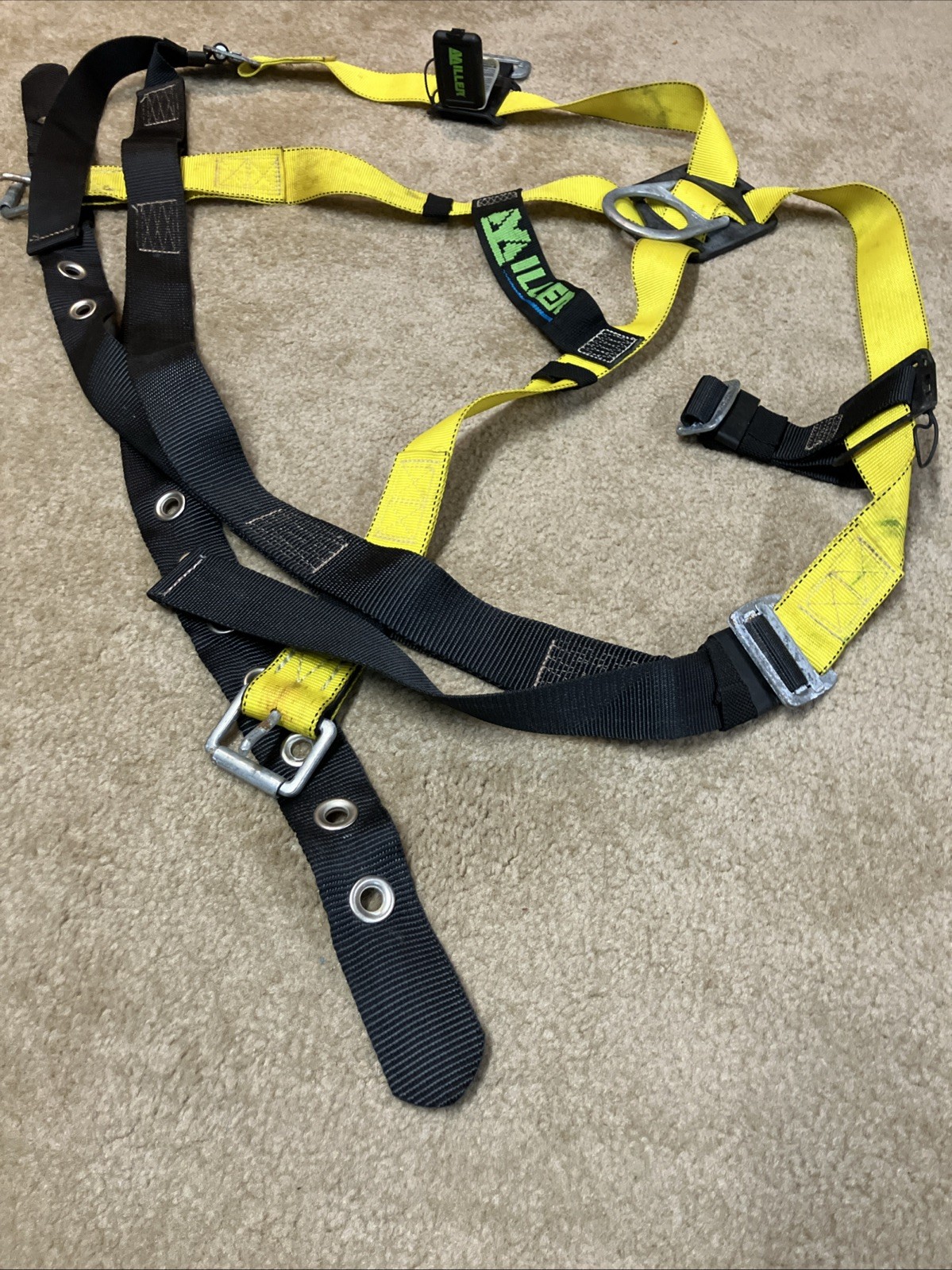 Miller 850-4/UYK Size Full Body Yellow Class A Maximum Weight 400 Pounds ￼
