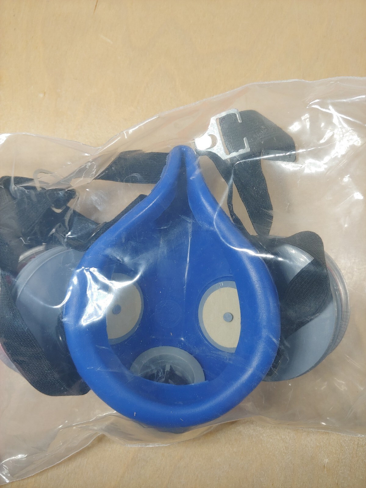 American Optical Respirator w/ Filter Cartridges – 11026C ~ S6000 ~ 50635-00000