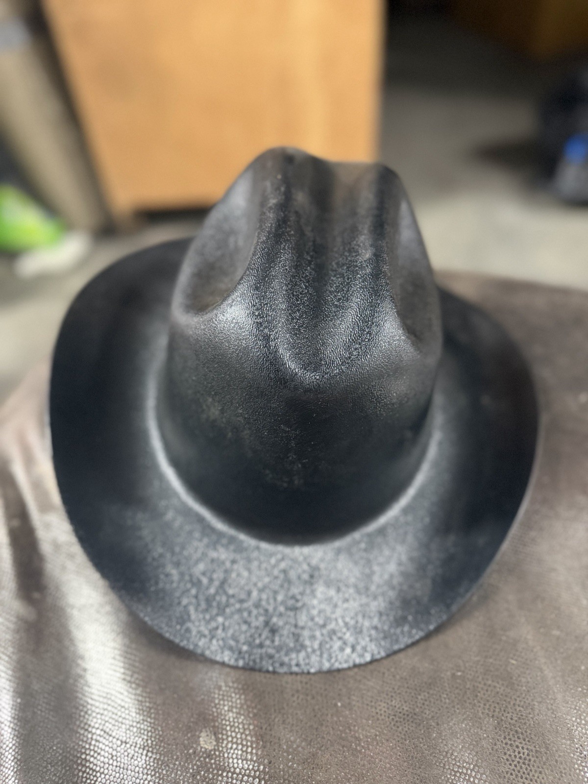 Vintage 1997 Western Outlaw Safety Cowboy Hard hat ANSI Class g e c type 1 adj.