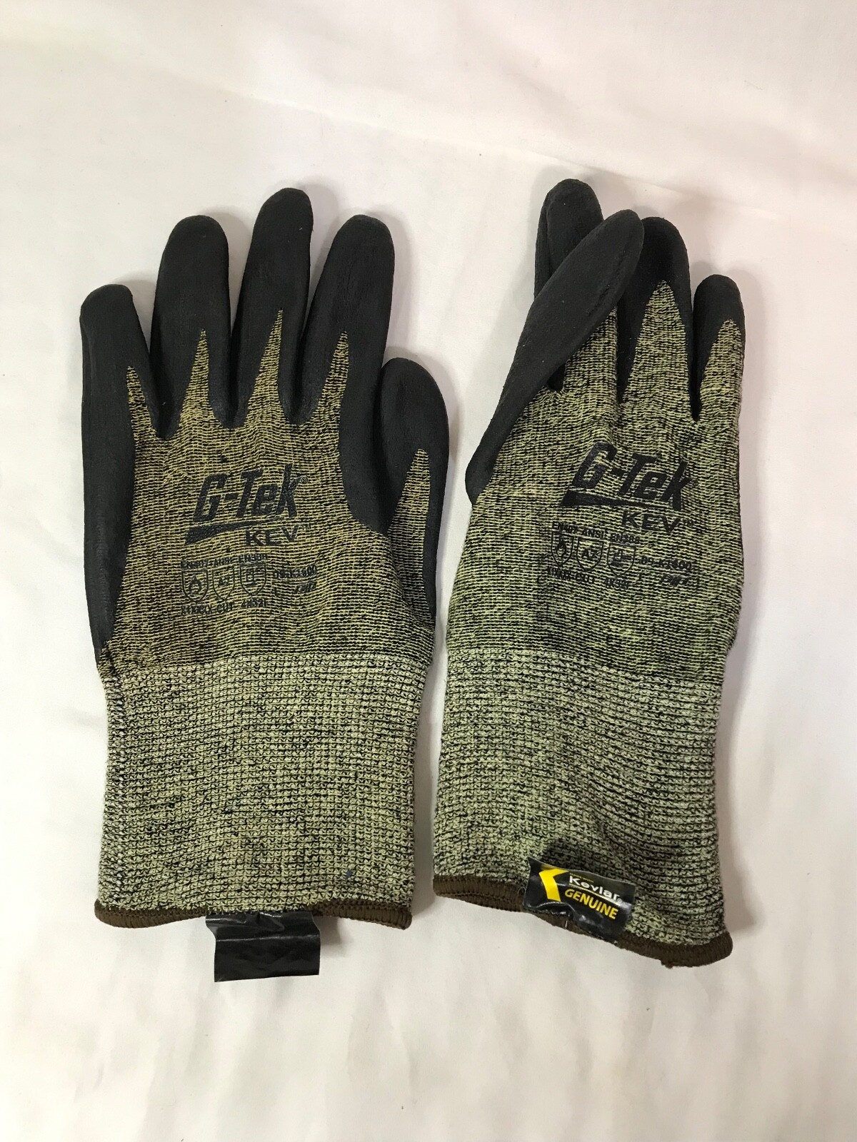 G-Tek KEV 15 Gauge Kevlar Cut Resistant Gloves Nitrile Coating Large